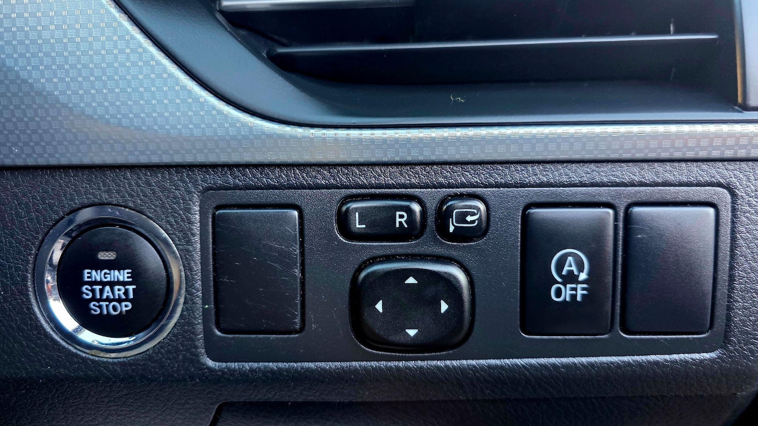 Used Toyota Avensis 2015 for sale - 77131307: Photo 23