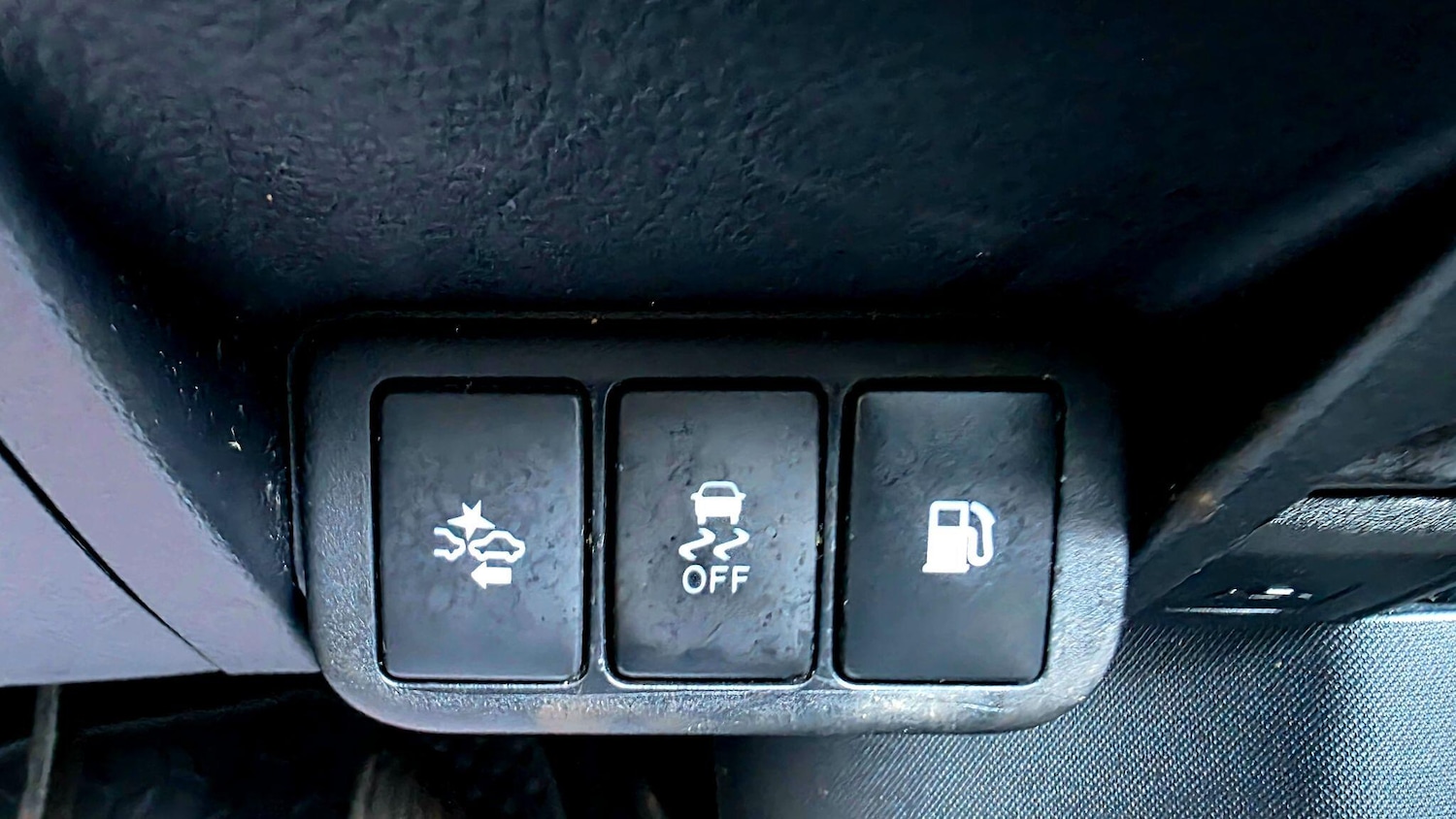 Used Toyota Avensis 2015 for sale - 77131307: Photo 24