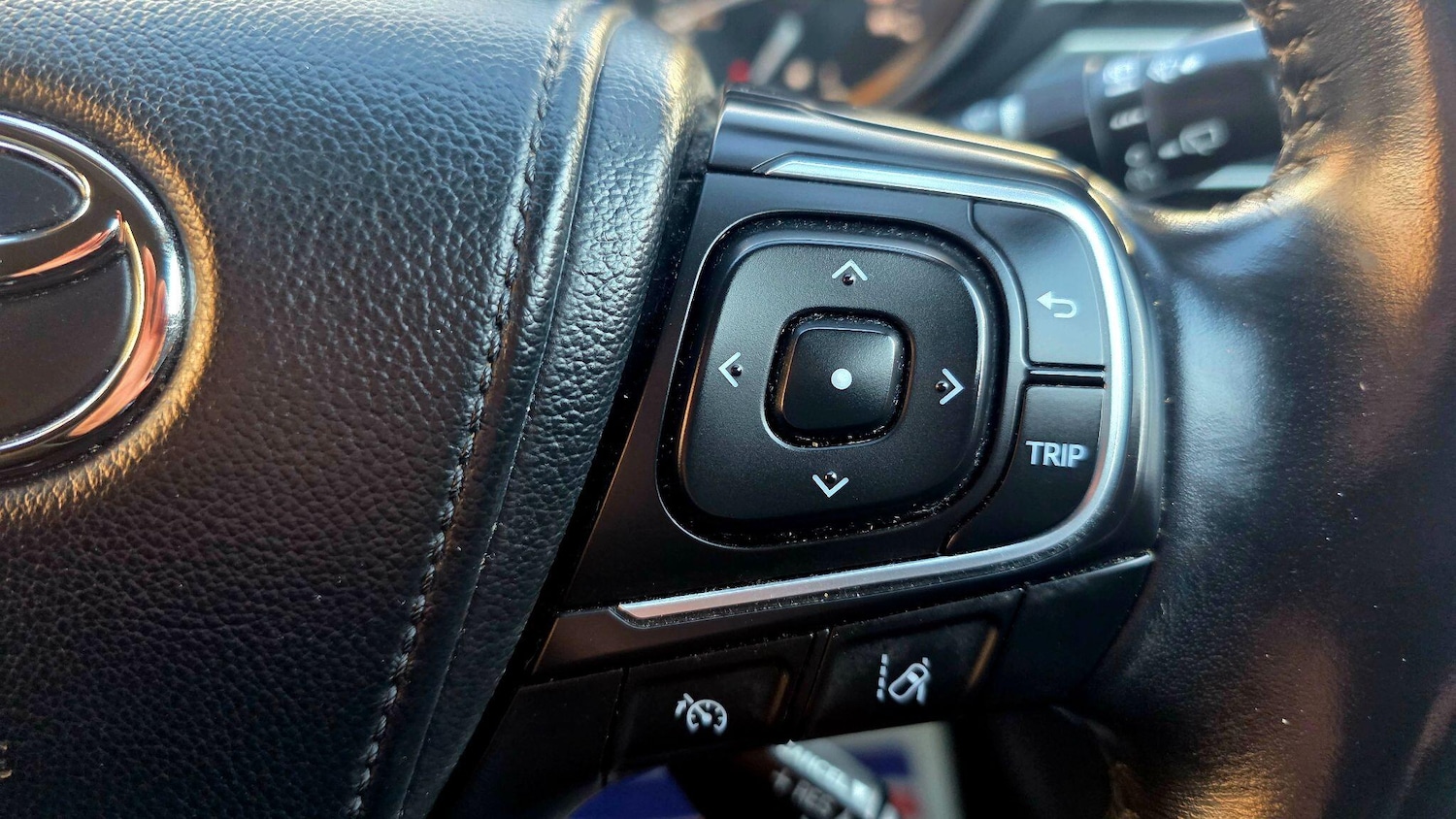 Used Toyota Avensis 2015 for sale - 77131307: Photo 28