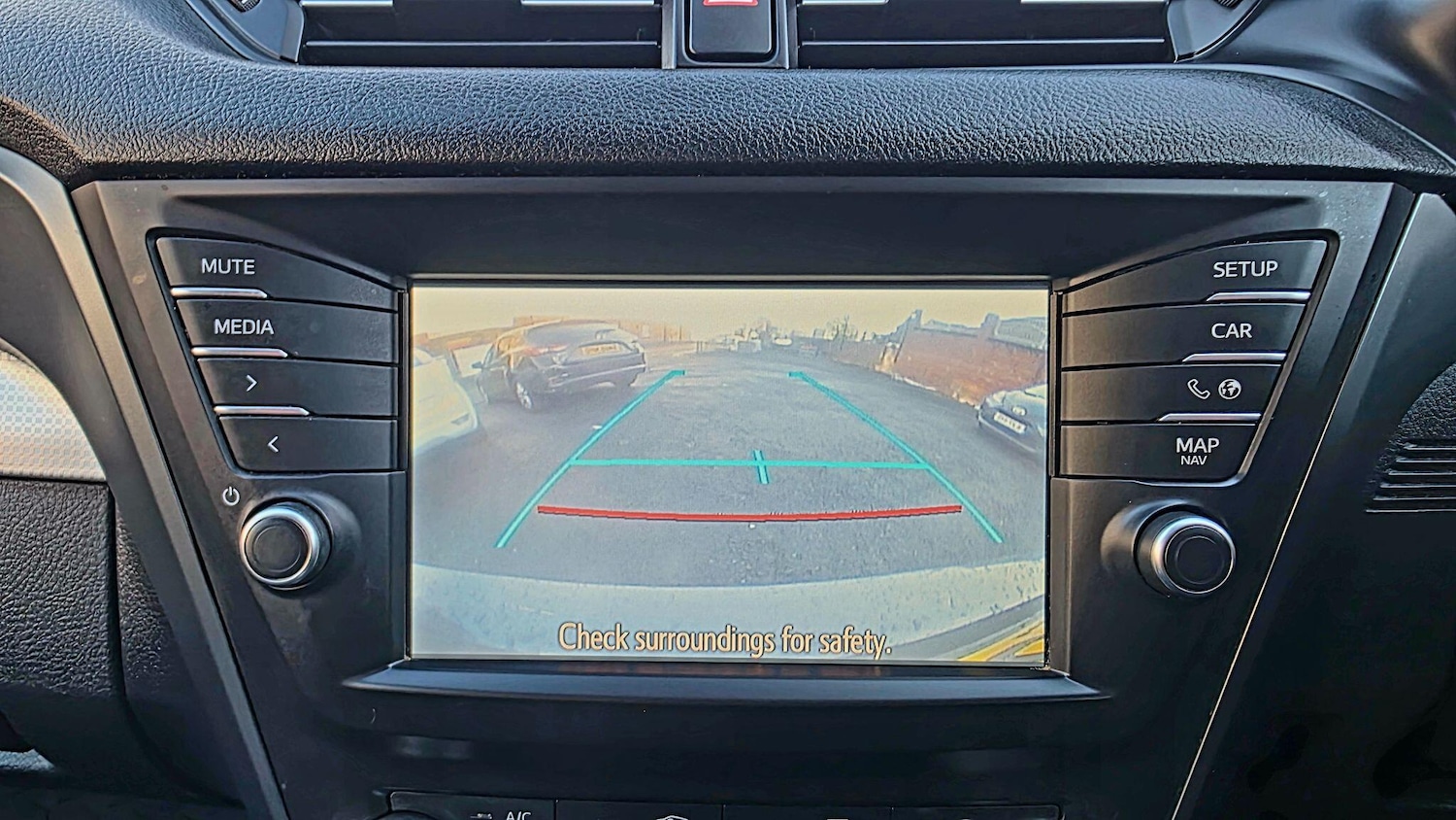 Used Toyota Avensis 2015 for sale - 77131307: Photo 33