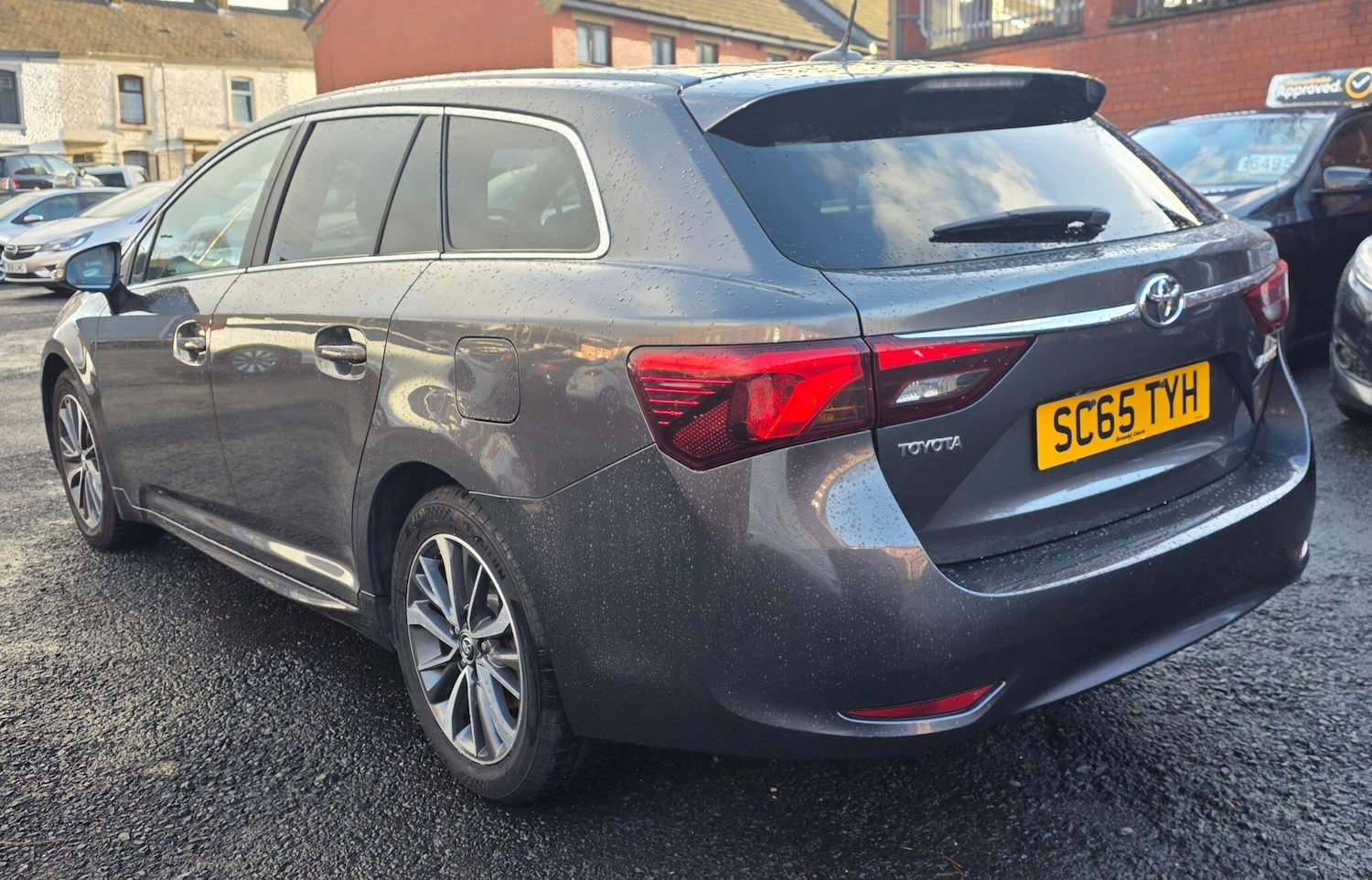 Used Toyota Avensis 2015 for sale - 77131307: Photo 5