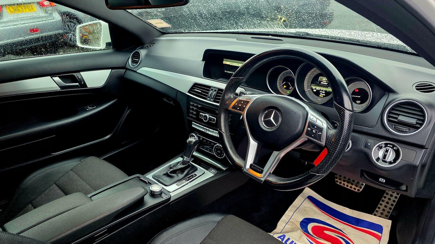 Used Mercedes-Benz C Class 2013 for sale - 77030006: Photo 12