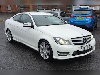 Used Mercedes-Benz C Class 2013 for sale - 77030006: Photo