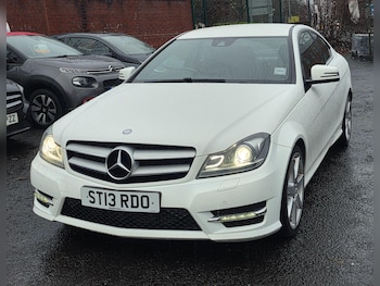 Used Mercedes-Benz C Class 2013 for sale - 77030006: Photo