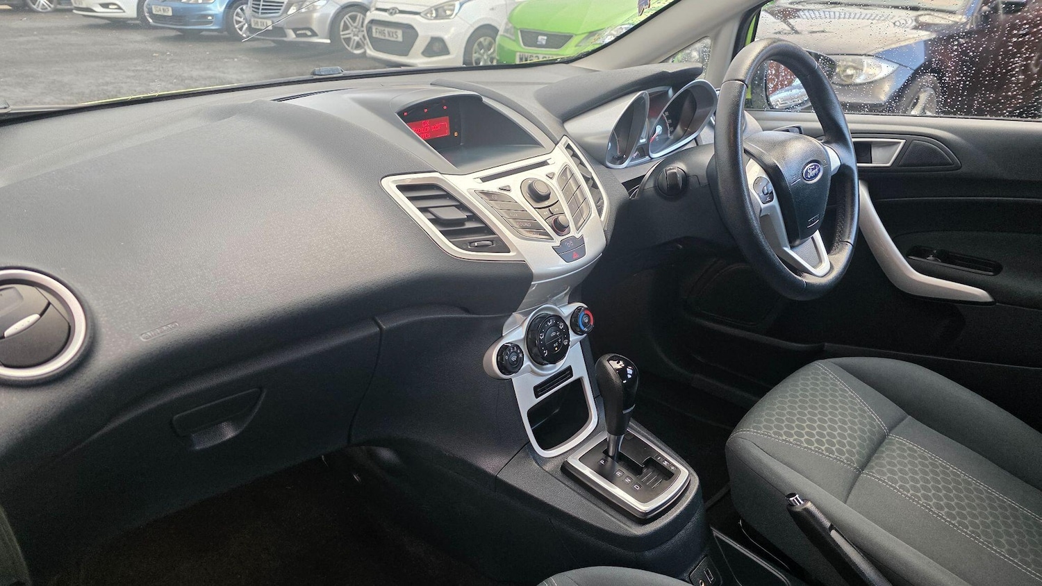 Used Ford Fiesta 2012 for sale - 77029875: Photo 14