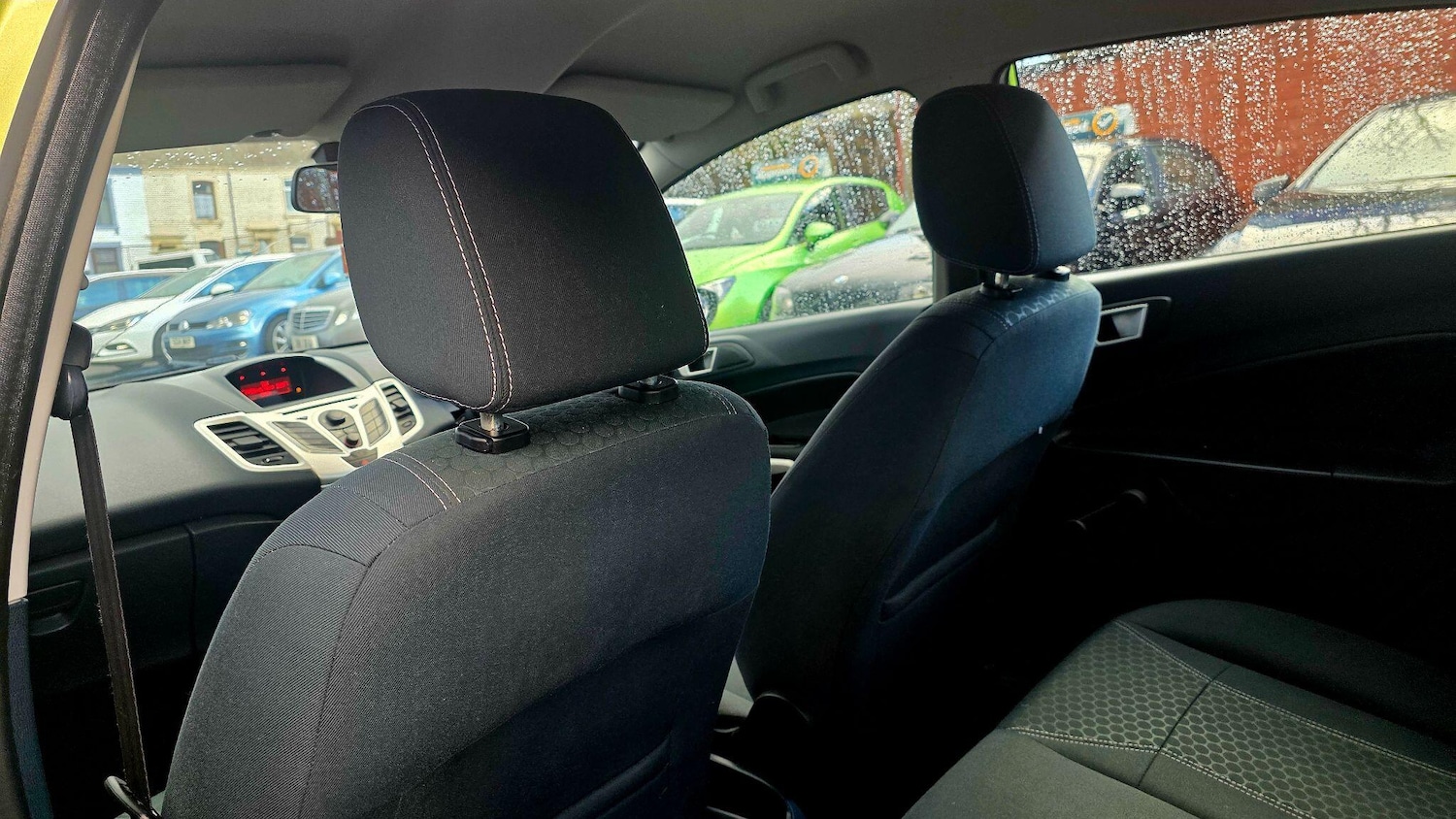 Used Ford Fiesta 2012 for sale - 77029875: Photo 18