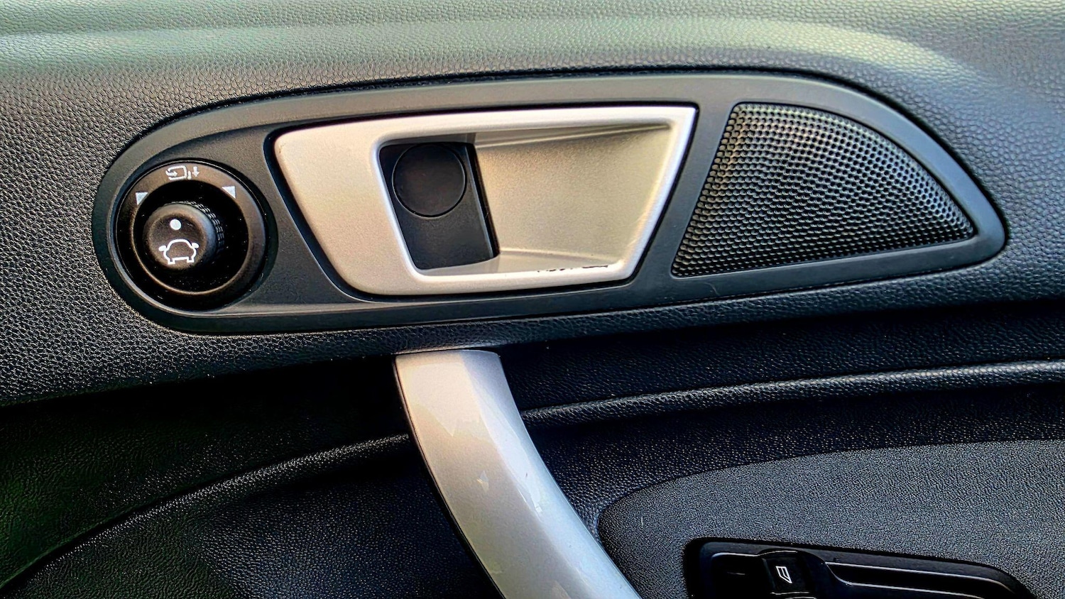 Used Ford Fiesta 2012 for sale - 77029875: Photo 23