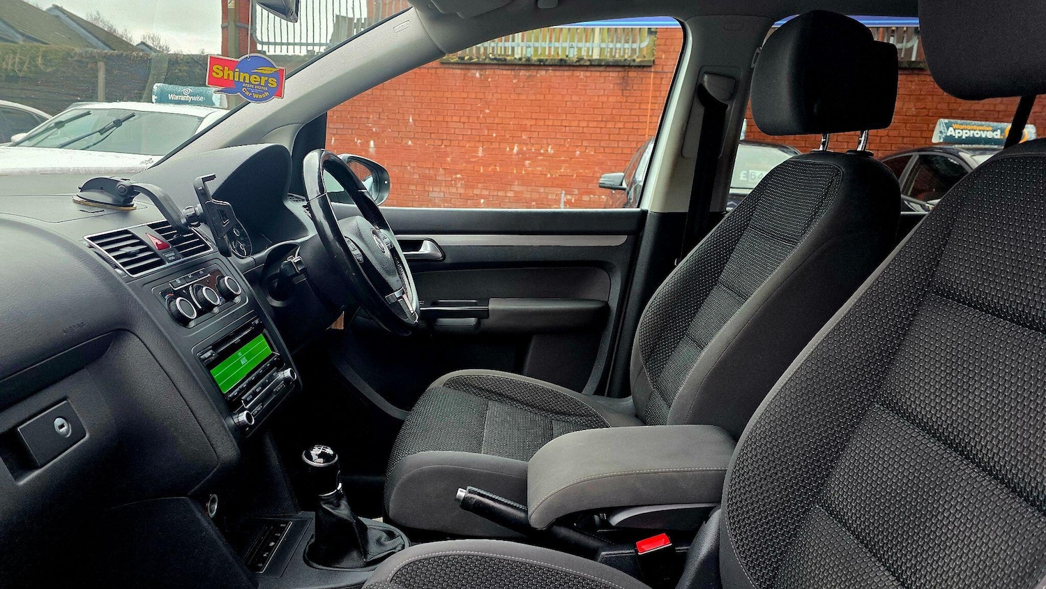 Used Volkswagen Touran 2015 for sale - 77143319: Photo 15