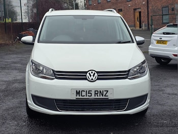 Used Volkswagen Touran 2015 for sale - 77143319: Photo