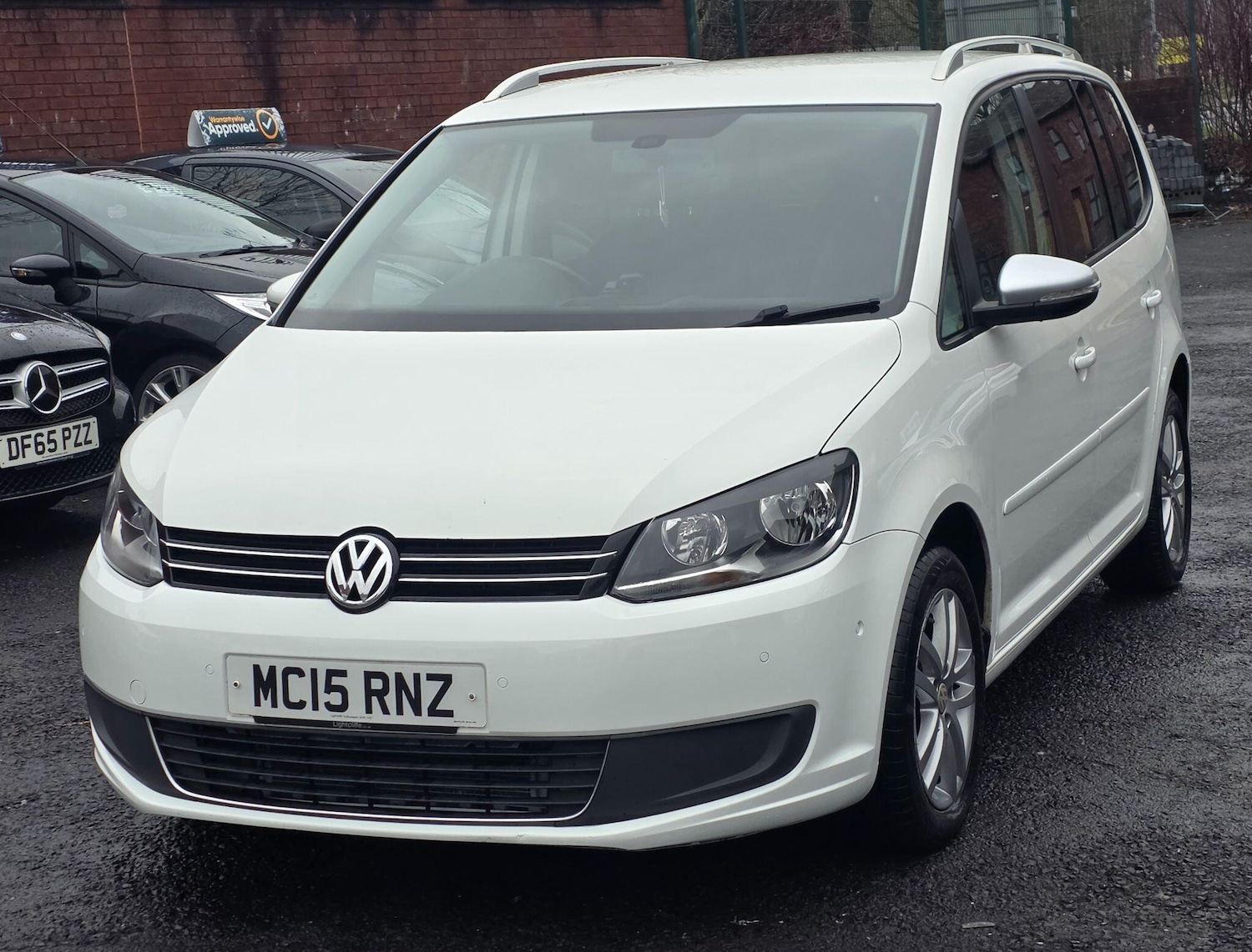 Used Volkswagen Touran 2015 for sale - 77143319: Photo 3