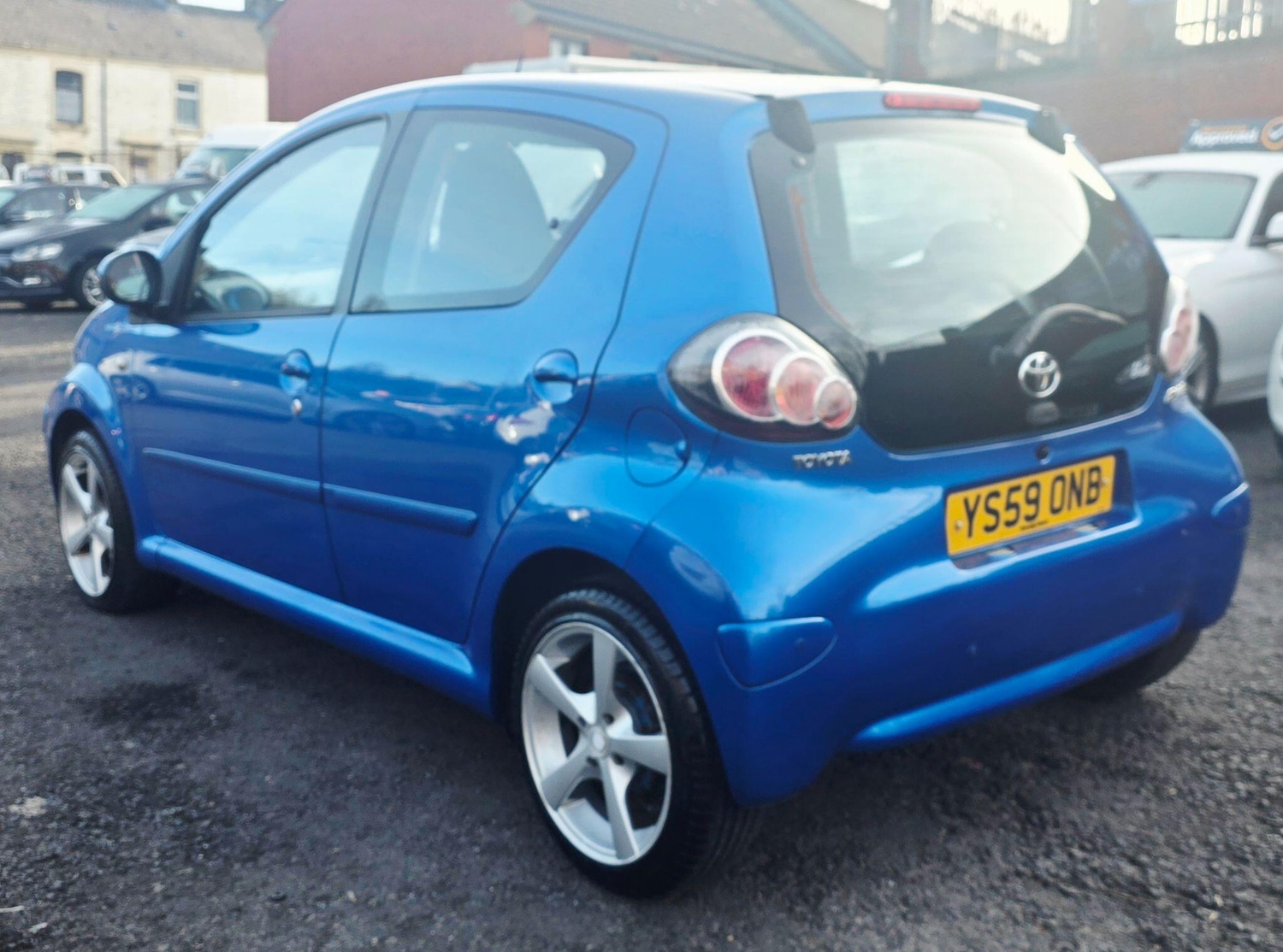 Used Toyota AYGO 2010 for sale - 77586561: Photo 5