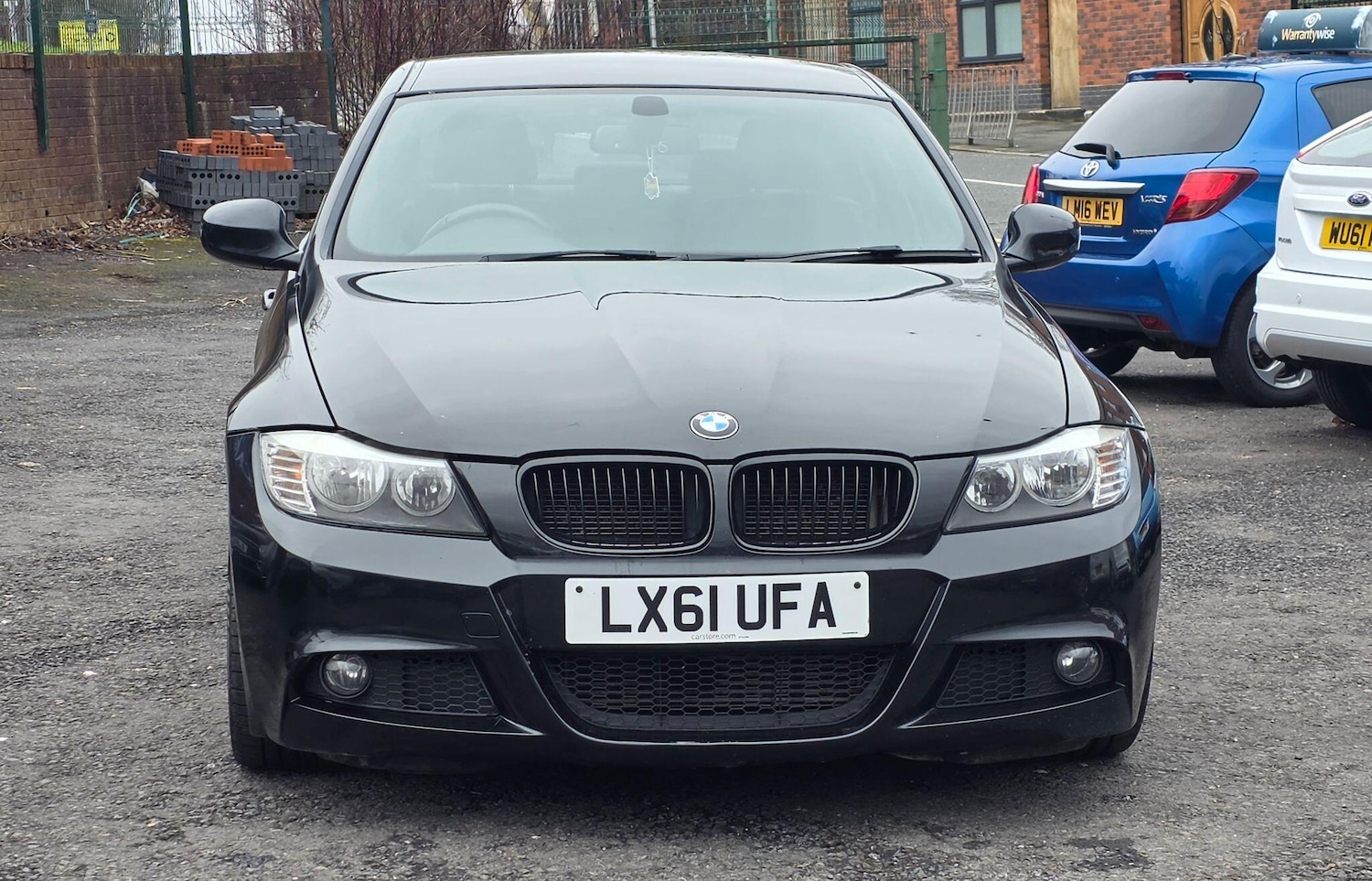 Used BMW 3 Series 2011 for sale - 77330845: Photo 2