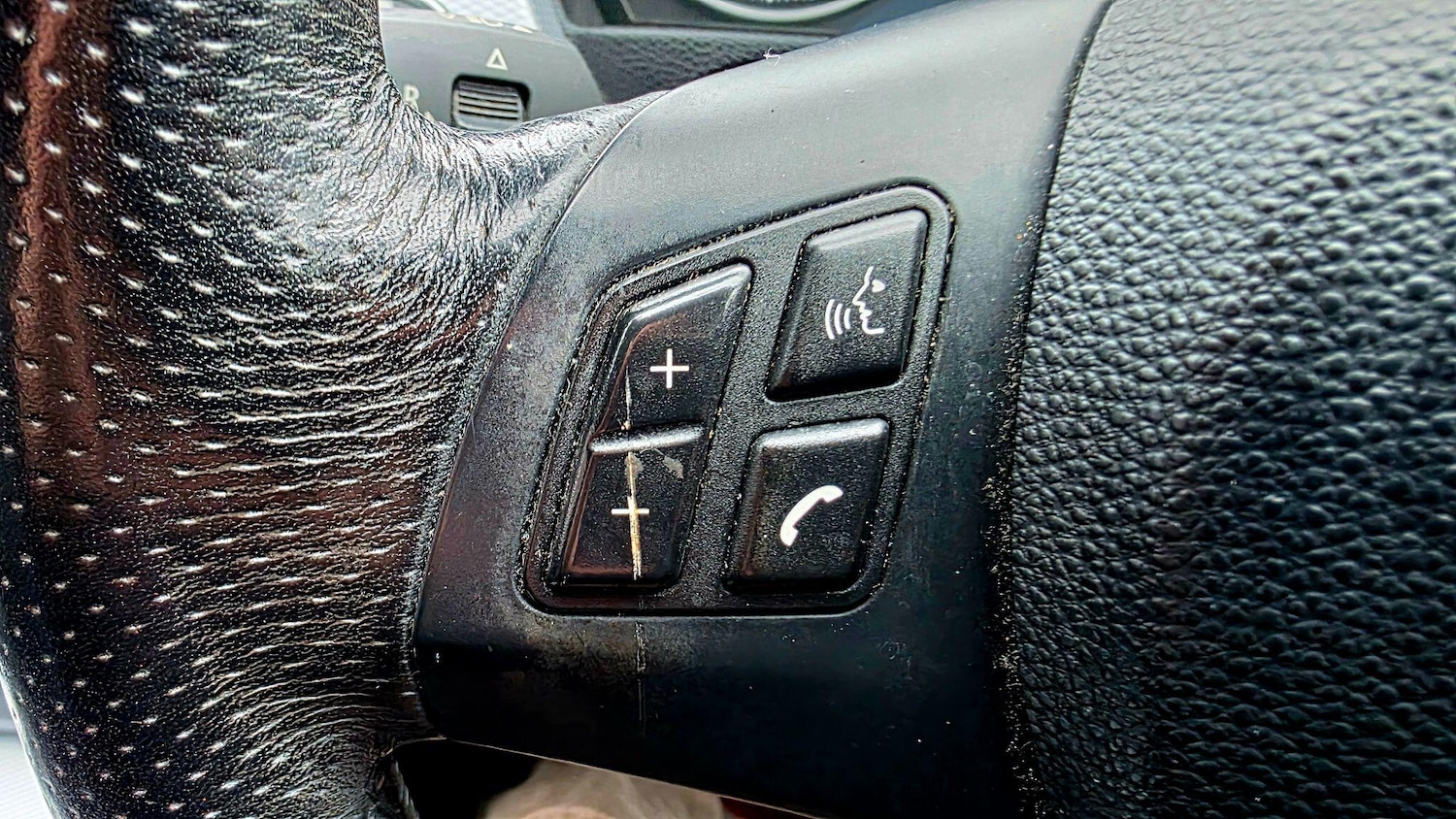 Used BMW 3 Series 2011 for sale - 77330845: Photo 27