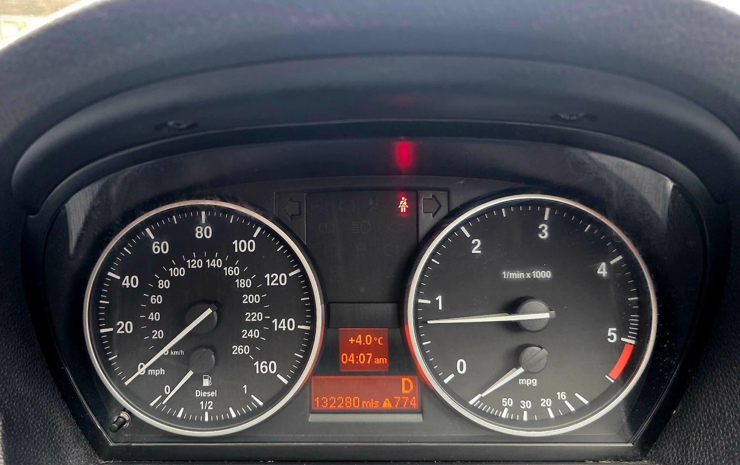 Used BMW 3 Series 2011 for sale - 77330845: Photo 29