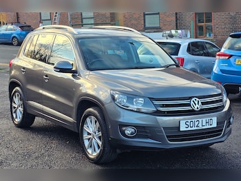 2012 (12) - 2.0 TDi BlueMotion Tech SE 5dr