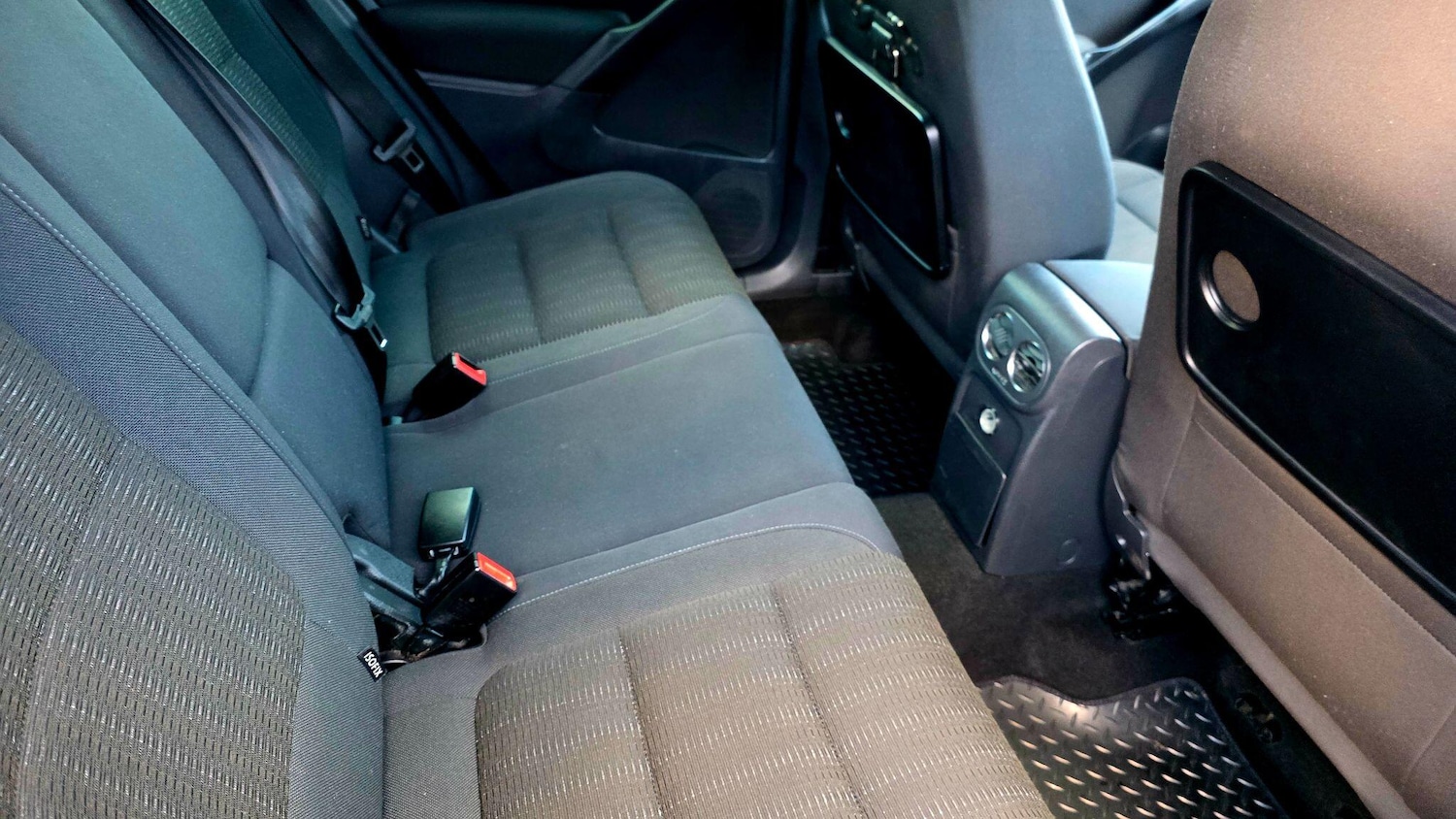 Used Volkswagen Tiguan 2012 for sale - 77029496: Photo 22