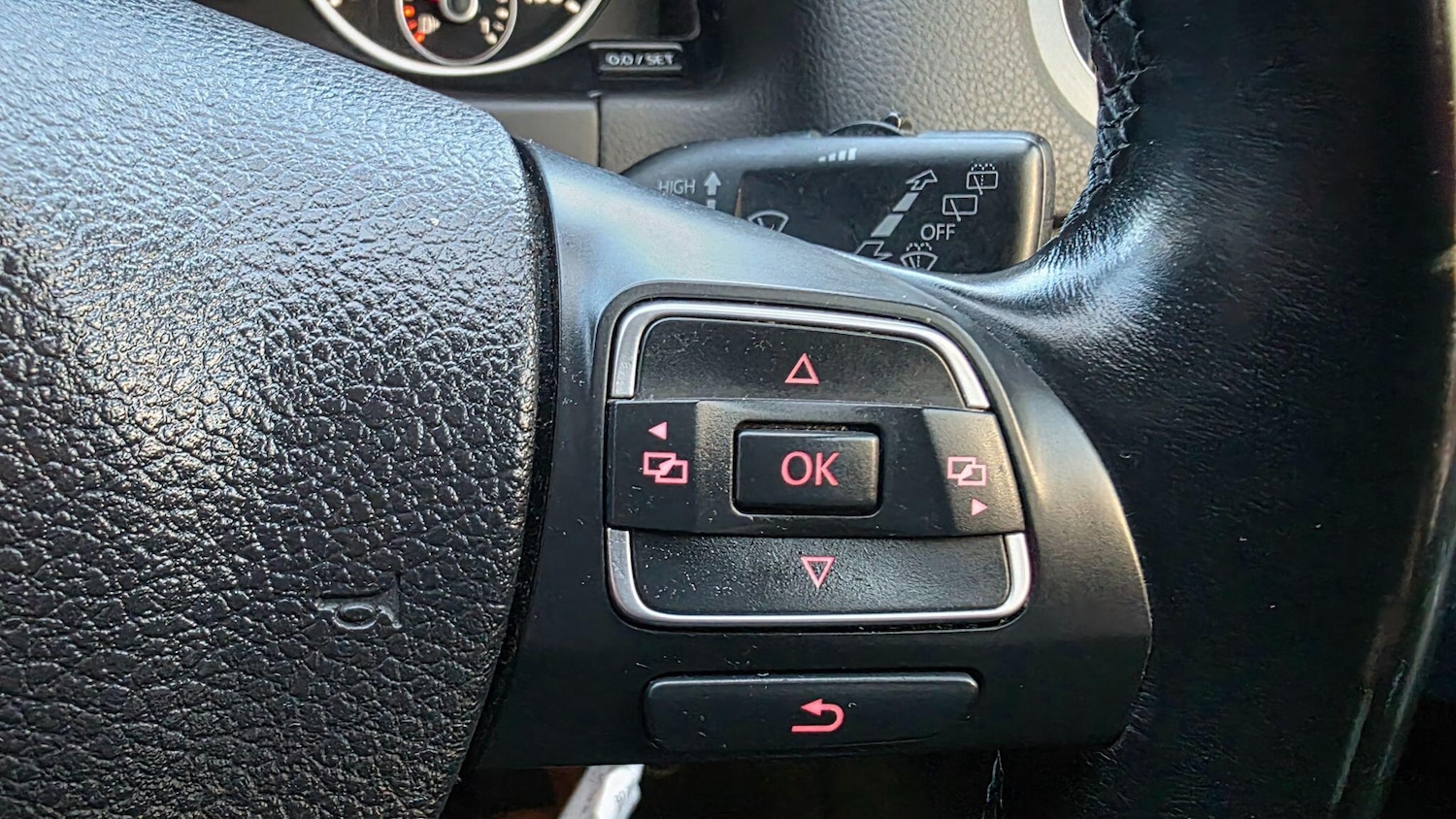 Used Volkswagen Tiguan 2012 for sale - 77029496: Photo 30