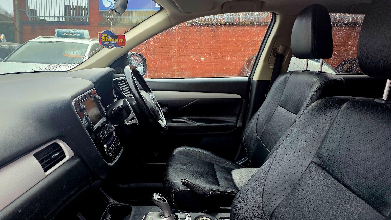 Used Mitsubishi Outlander 2015 for sale - 77237572: Photo 15