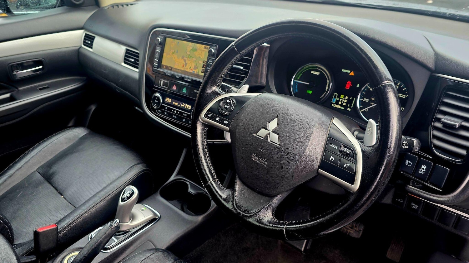 Used Mitsubishi Outlander 2015 for sale - 77237572: Photo 27