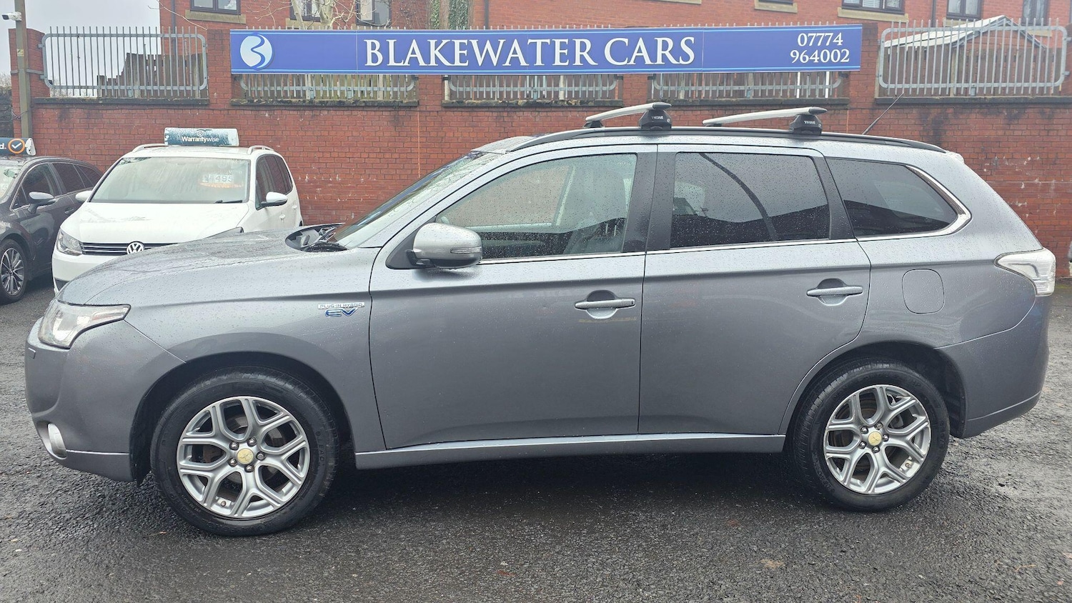 Used Mitsubishi Outlander 2015 for sale - 77237572: Photo 4