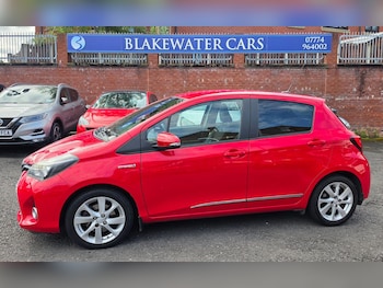 Used Toyota Yaris 2016 for sale - 79609386: Photo