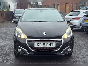Used Peugeot 208 2016 for sale - 77646302: Photo