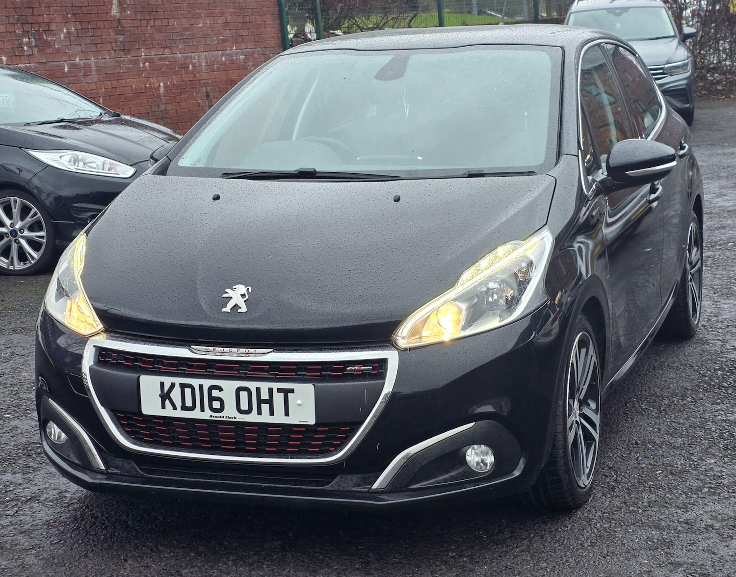 Used Peugeot 208 2016 for sale - 77646302: Photo 3
