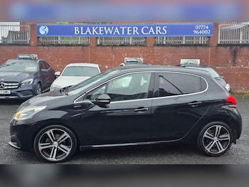 Used Peugeot 208 2016 for sale - 77646302: Photo