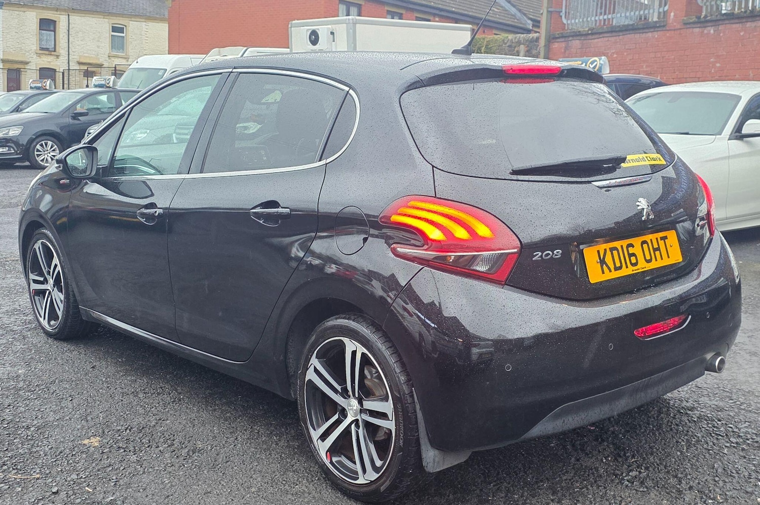 Used Peugeot 208 2016 for sale - 77646302: Photo 5