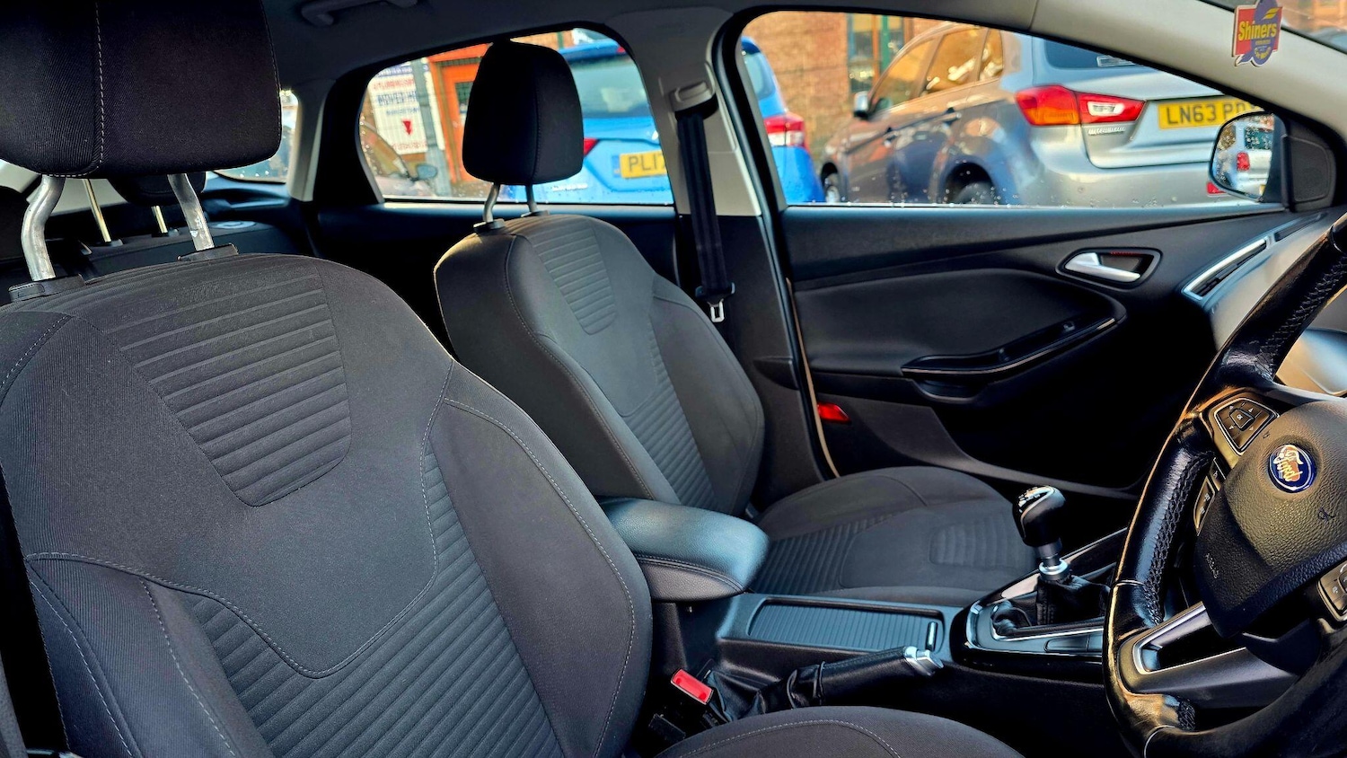 Used Ford Focus 2015 for sale - 77098037: Photo 12