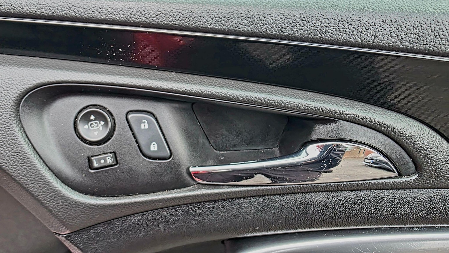 Used Vauxhall Insignia 2016 for sale - 77060229: Photo 21