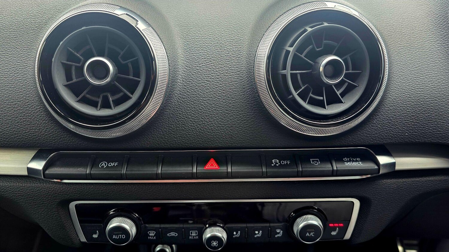 Used Audi S3 for sale - 77909329: Photo 36