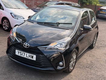 Used Toyota Yaris 2017 for sale - 79181522: Photo