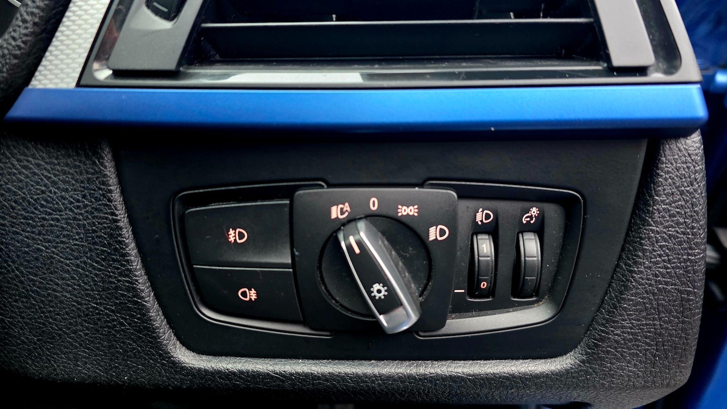 Used BMW 3 Series 2013 for sale - 77166648: Photo 24