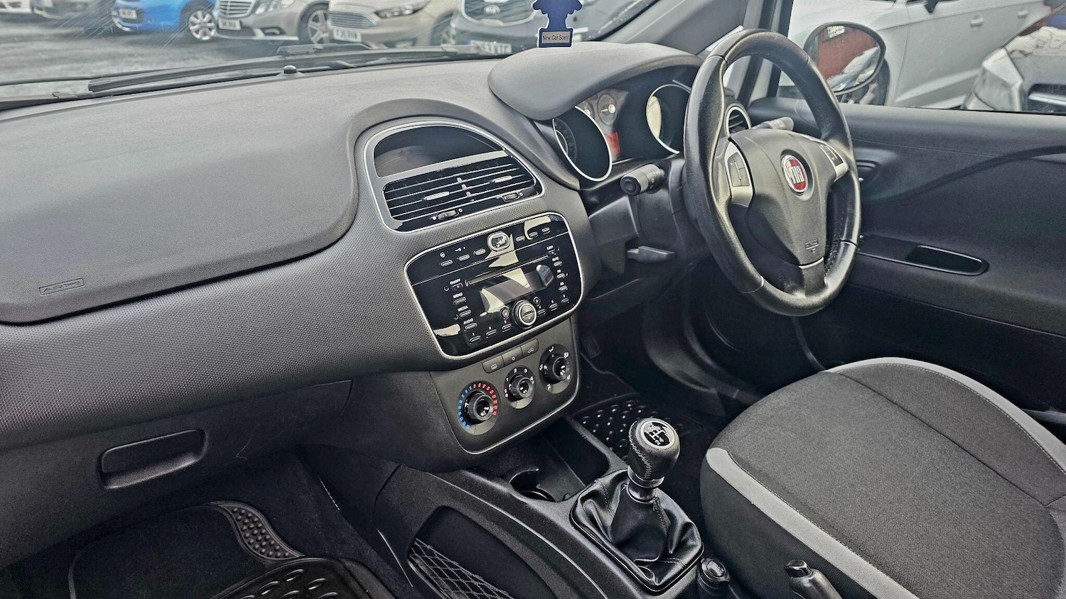 Used Fiat Punto 2013 for sale - 77029126: Photo 13