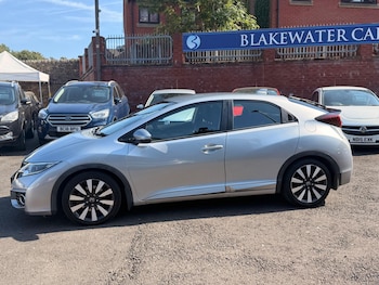 Used Honda Civic 2017 for sale - 79520806: Photo