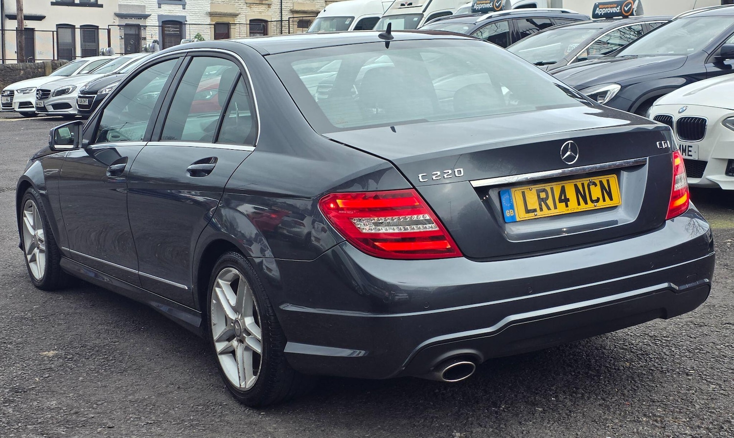 Used Mercedes-Benz C Class 2014 for sale - 77670821: Photo 5