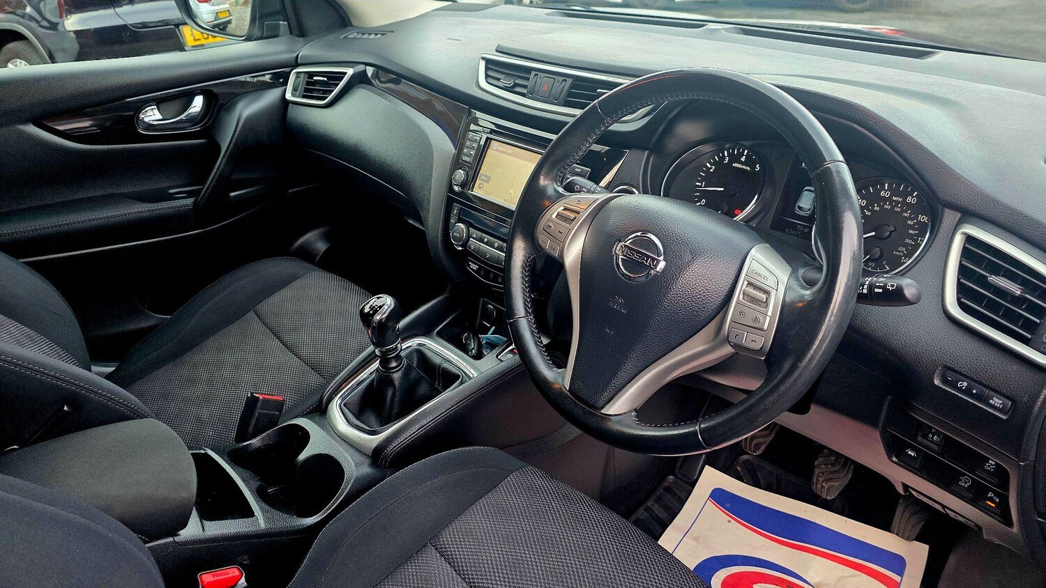 Used Nissan Qashqai 2015 for sale - 77495825: Photo 11