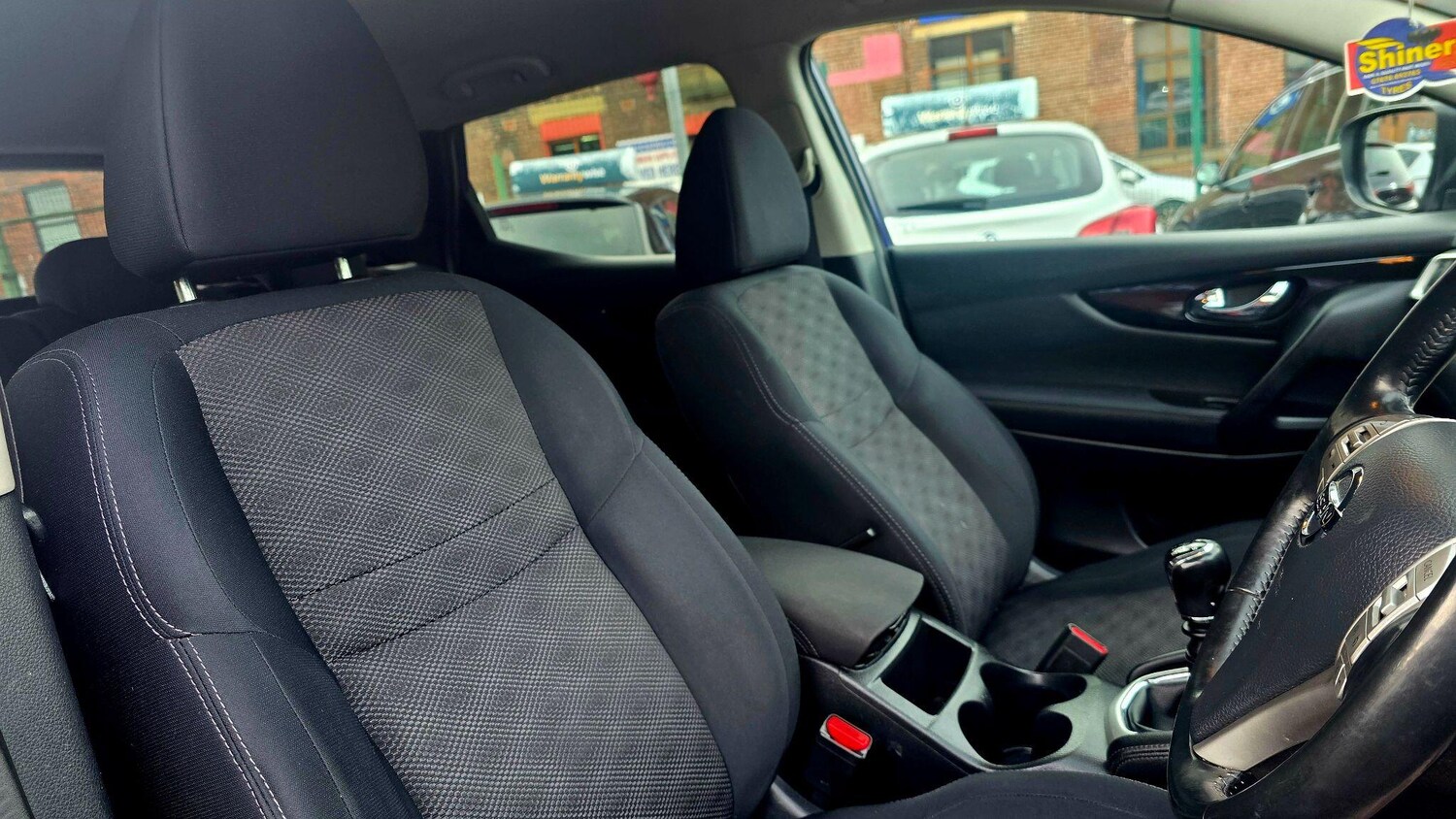 Used Nissan Qashqai 2015 for sale - 77495825: Photo 12