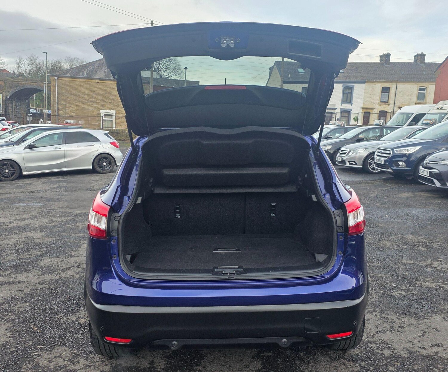 Used Nissan Qashqai 2015 for sale - 77495825: Photo 21