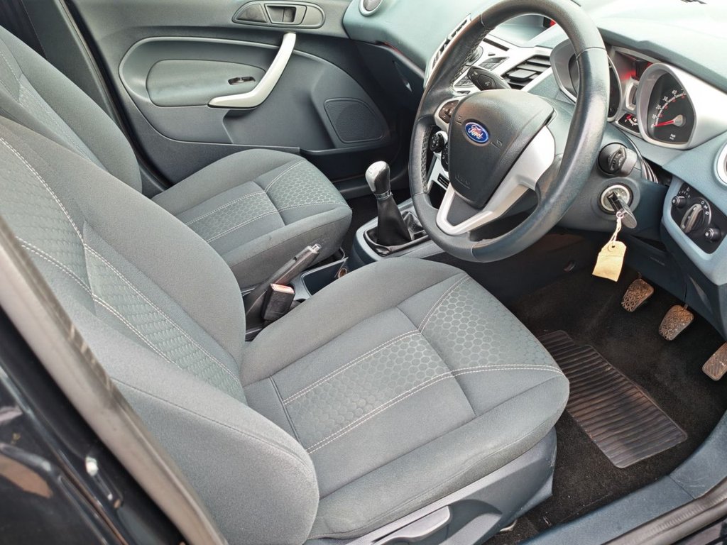 Used Ford Fiesta 2011 for sale - 76724526: Photo 15