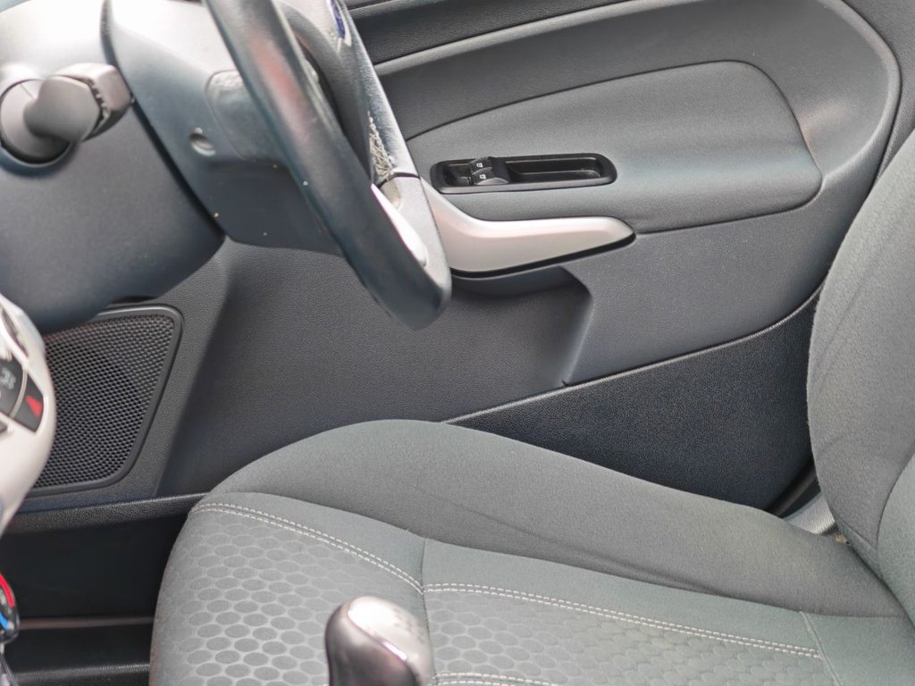 Used Ford Fiesta 2011 for sale - 76724526: Photo 26