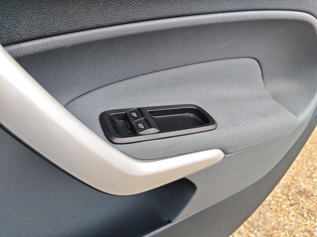 Used Ford Fiesta 2011 for sale - 76724526: Photo 31