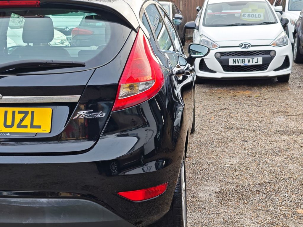 Used Ford Fiesta 2011 for sale - 76724526: Photo 8