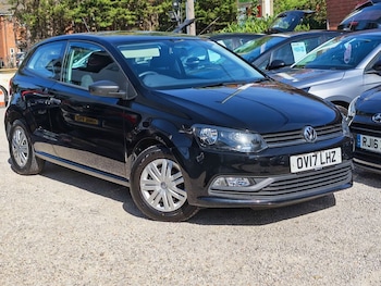Used Volkswagen Polo 2017 for sale - 79529995: Photo