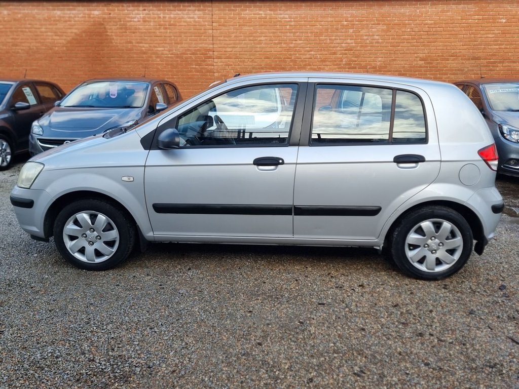 Used Hyundai Getz 2004 for sale - 77302695: Photo 10
