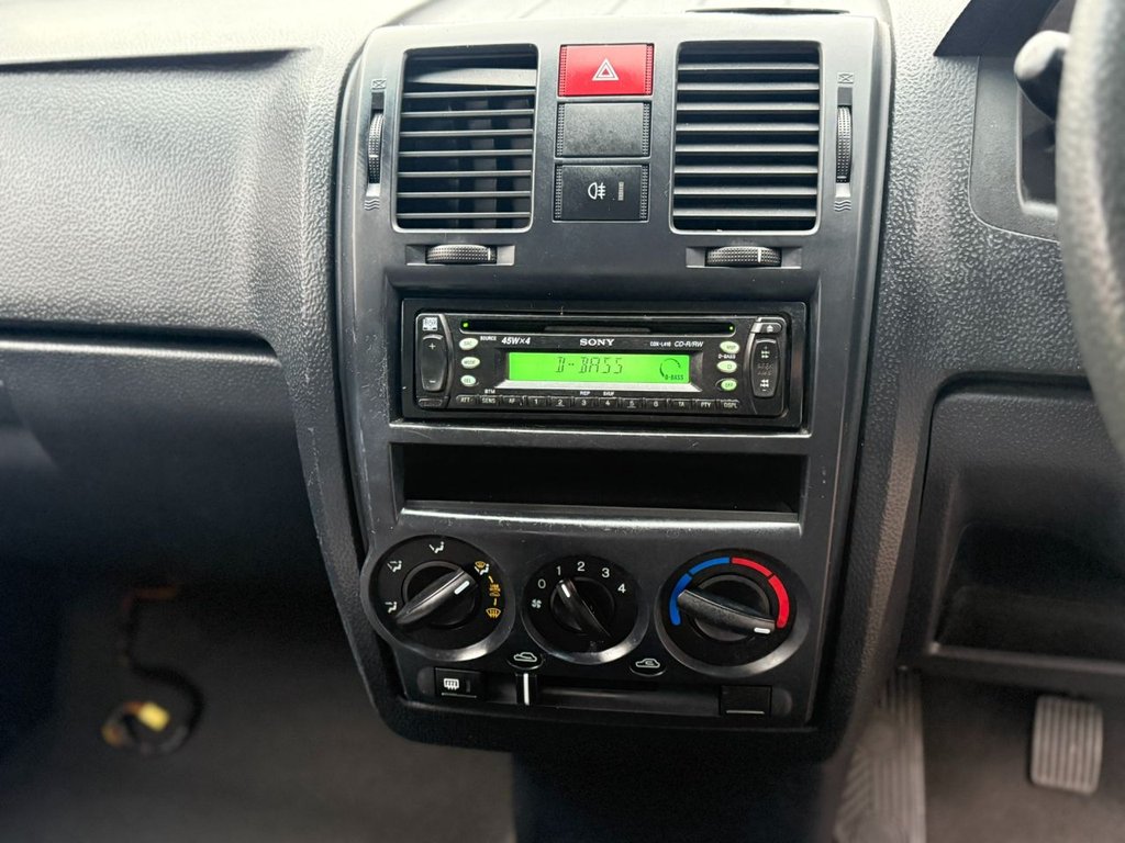 Used Hyundai Getz 2004 for sale - 77302695: Photo 24