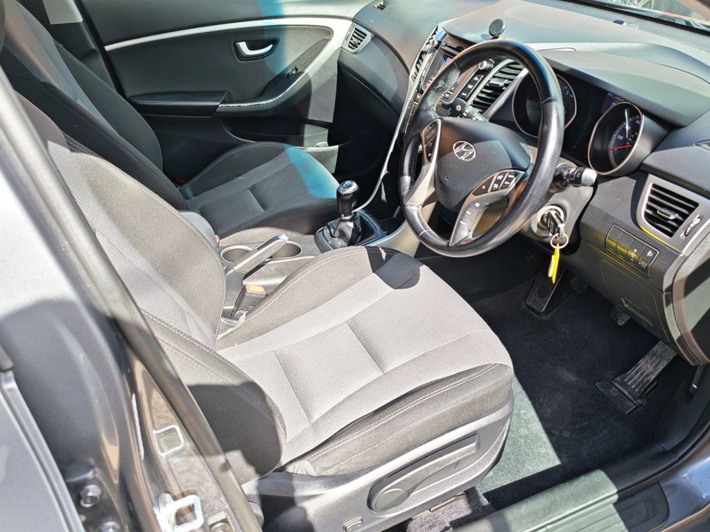 Used Hyundai i30 2015 for sale - 78212628: Photo 15