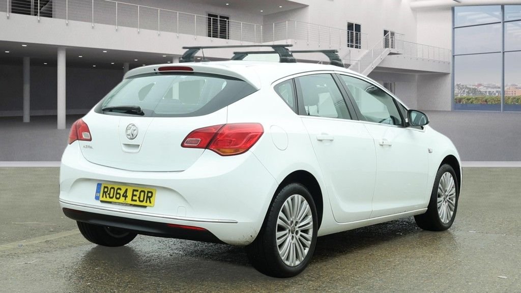 Used Vauxhall Astra 2014 for sale - 78049476: Photo 4