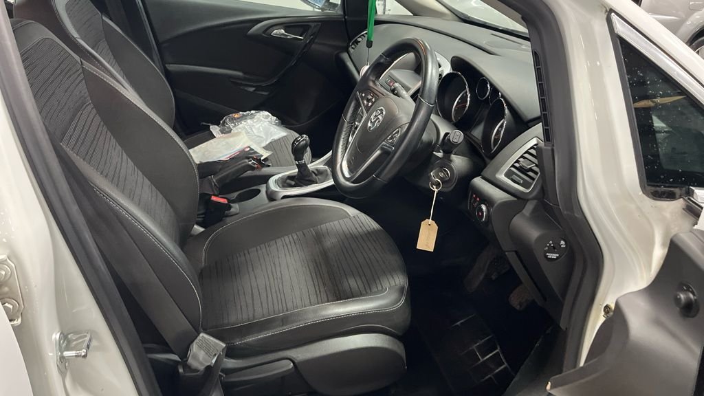 Used Vauxhall Astra 2014 for sale - 78049476: Photo 9